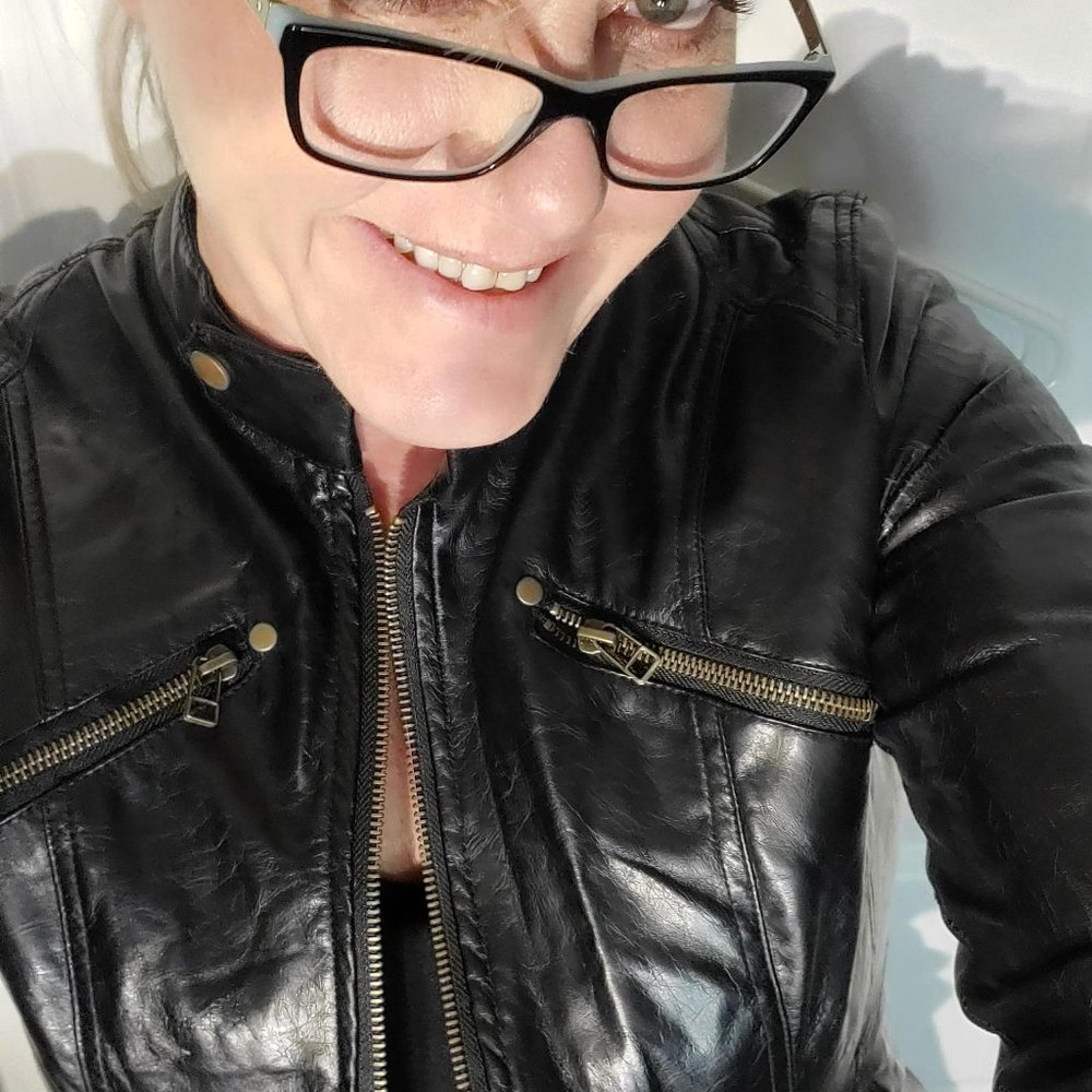 Deb Size Large Sexy Faux Leather Women’s Black Jacket - Picture 11 of 13